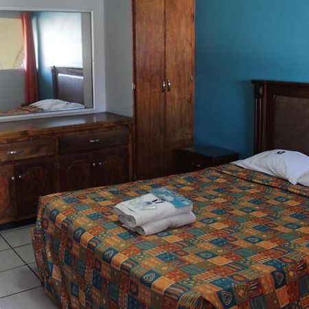 Hacienda Del Indio Hotel เม็กซิกาลิ ภายนอก รูปภาพ