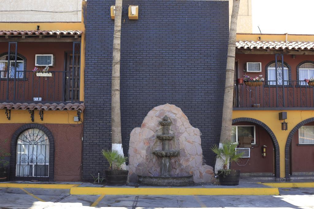 Hacienda Del Indio Hotel เม็กซิกาลิ ภายนอก รูปภาพ